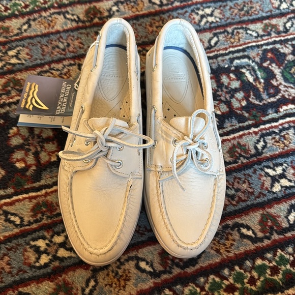 NWT Sperry Topsider - All white - Size 7 - Picture 4 of 8